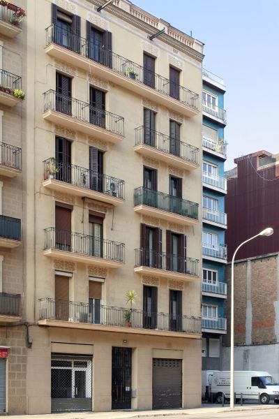 ESTUDI D'ARQUITECTURA JJ BERNABEU: Rehabilitación de fachada C/Aragó, Barcelona